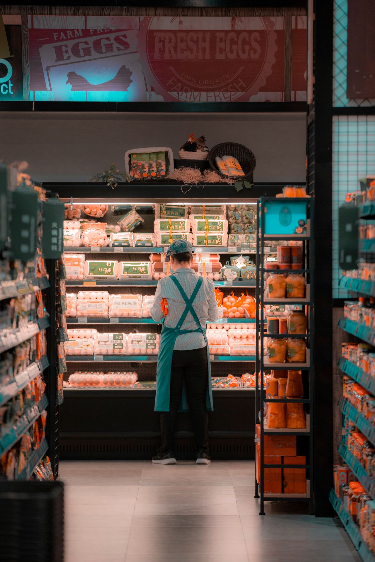 Supermarket Jobs in Czechia — Full-Time Hiring with Great Benefits